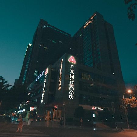 Whitewaltz Apartment Shahepu Luaran gambar